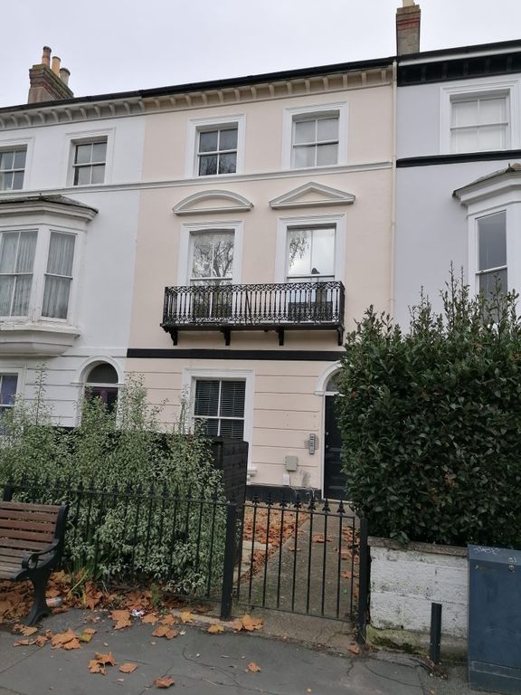 Property photo 1 of 1