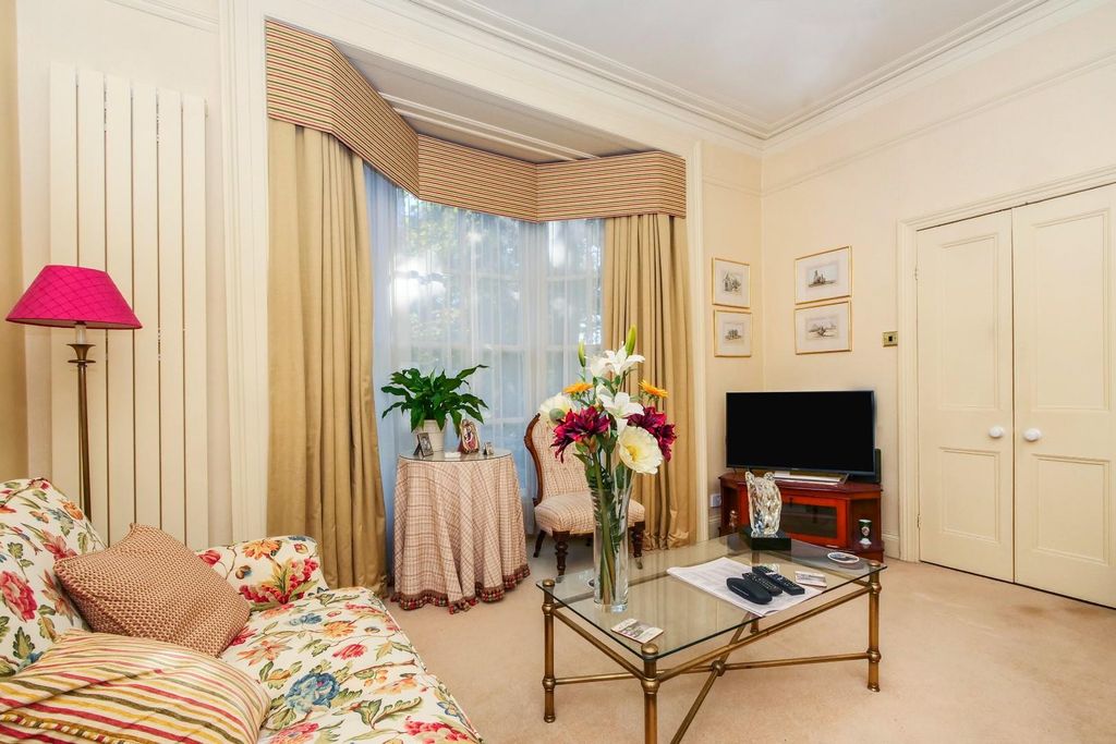 Property photo 3 of 20 Pnmb0621.Jpg