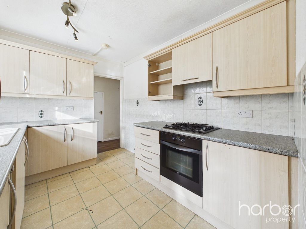 Property photo 2 of 11 4601283