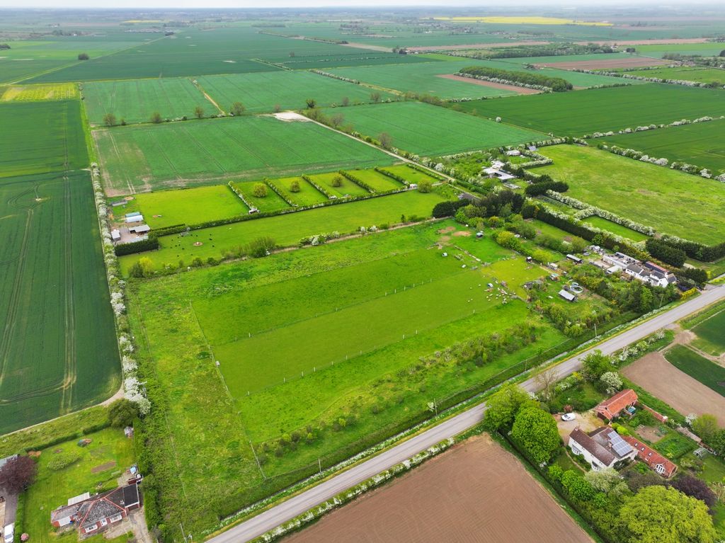 Property photo 1 of 27 Drone Shot