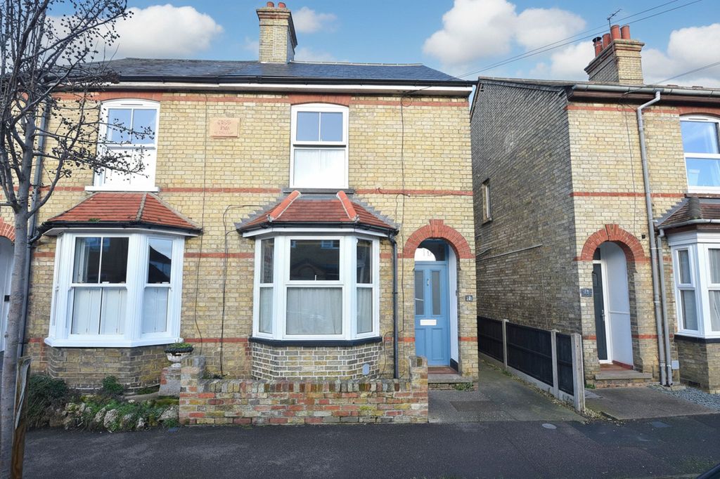 Property photo 1 of 20