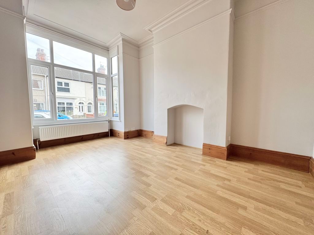 Property photo 2 of 13 Lounge