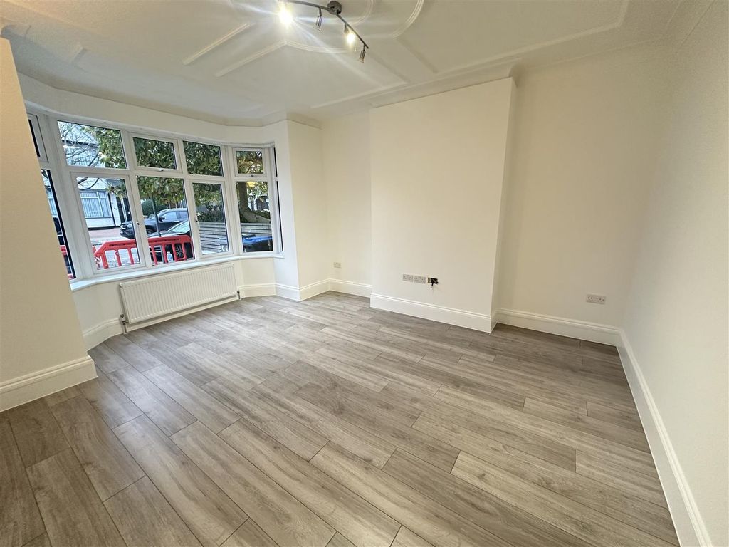 Property photo 2 of 10 Img_1798.Jpg