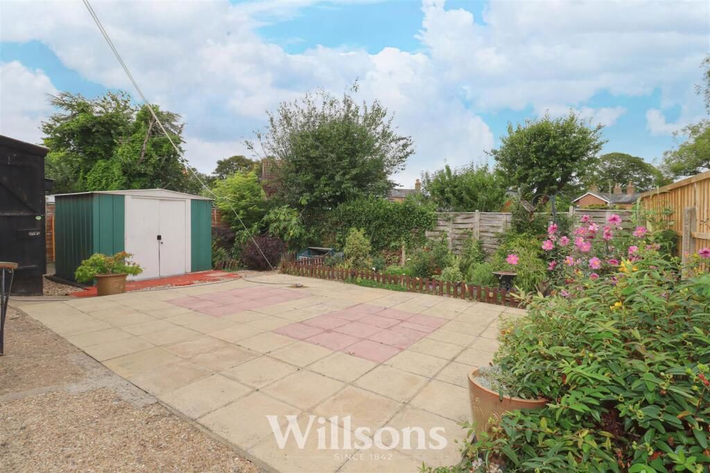 Property photo 2 of 16