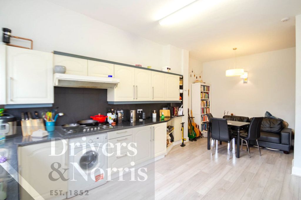 Property photo 2 of 6 Picture No. 02