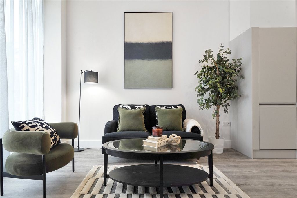 Property photo 2 of 9 Picture No. 08