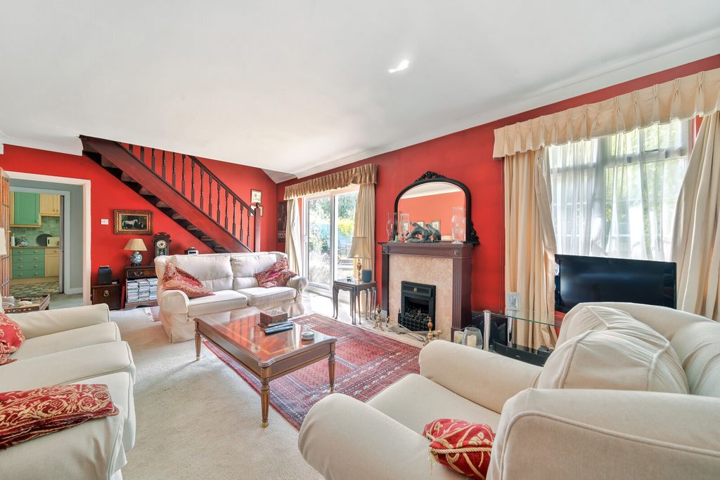 Property photo 2 of 15 1311197-3-6851331...