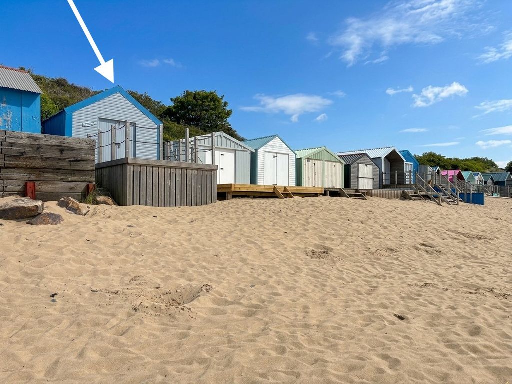 Property photo 1 of 7