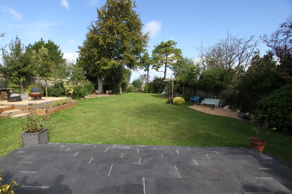 Additional image 36 of 5 bed detached house for salePrideaux Road, Eastbourne BN21