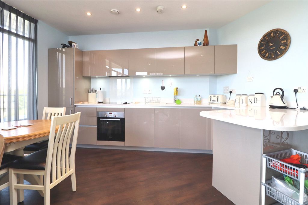 Property photo 3 of 17 Picture No. 08