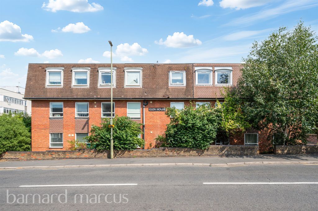 Property photo 1 of 8