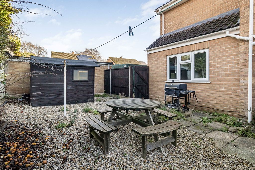 Property photo 3 of 9