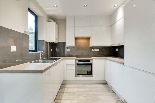 Property photo 2 of 7 Photo 1