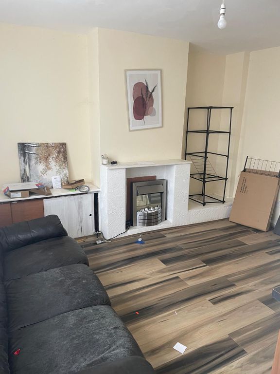 Property photo 2 of 4
