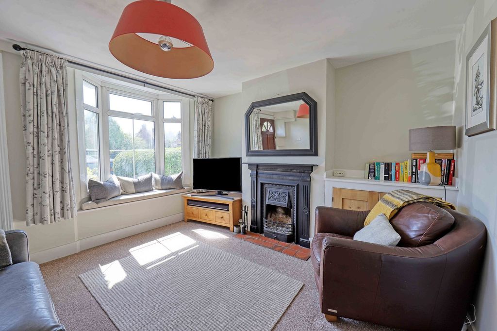 Property photo 2 of 12
