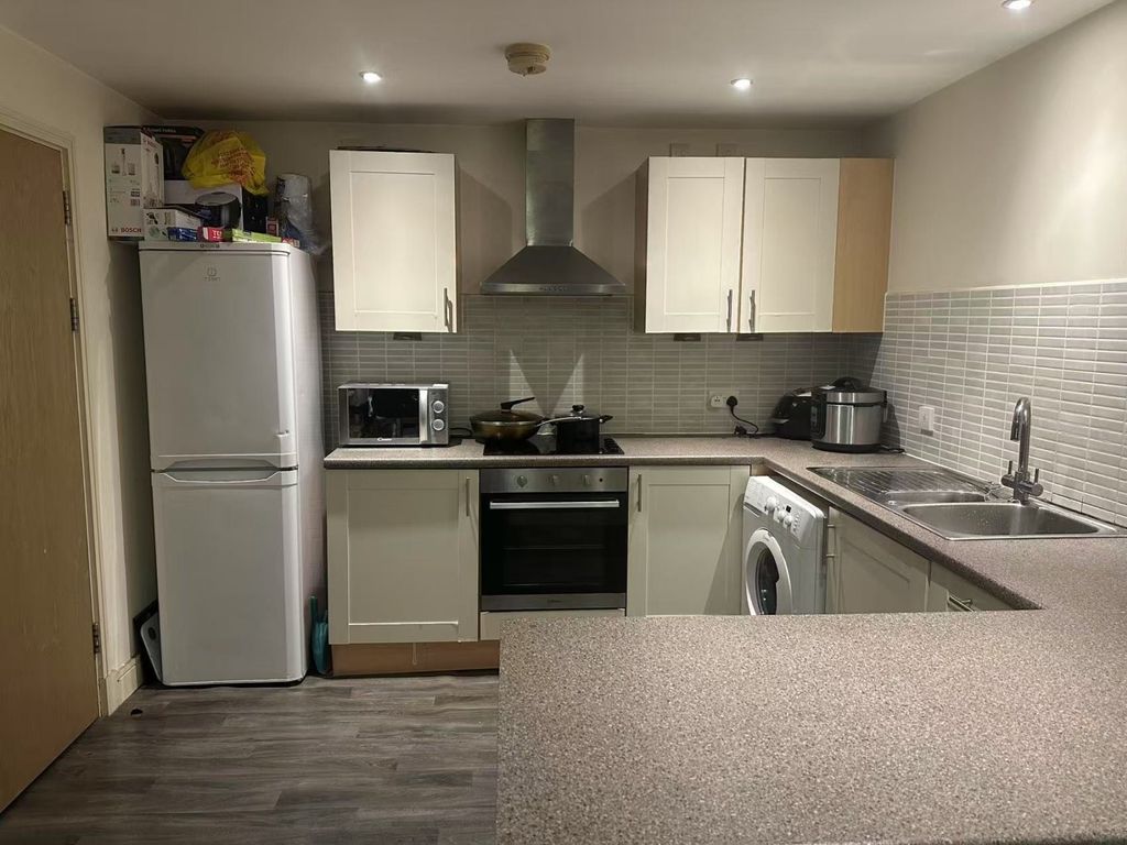Property photo 3 of 11 2A488Ff0F423c70B253Ed7E0E22342F3