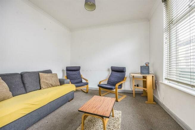 Property photo 3 of 9 Picture No. 15