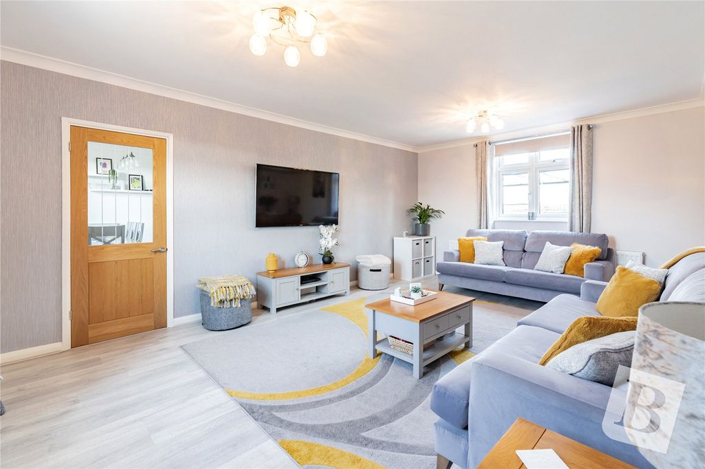 Property photo 3 of 25 Picture No. 08