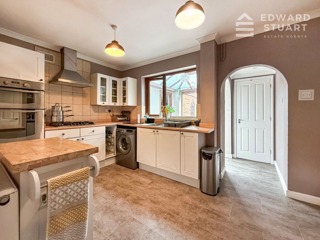 Property photo 2 of 17 Picture No. 05