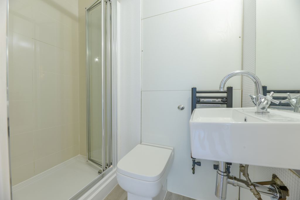 Property photo 3 of 7 Photo 3