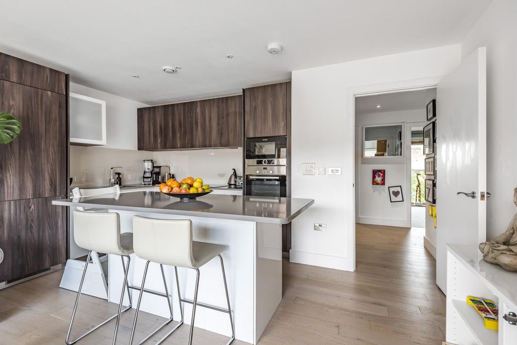 Property photo 2 of 15 Picture 2