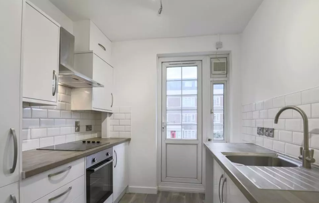 Property photo 2 of 4