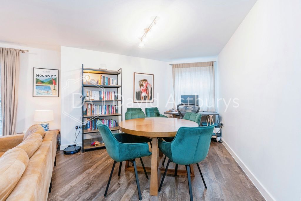 Property photo 3 of 11 Gilsonplacecopp