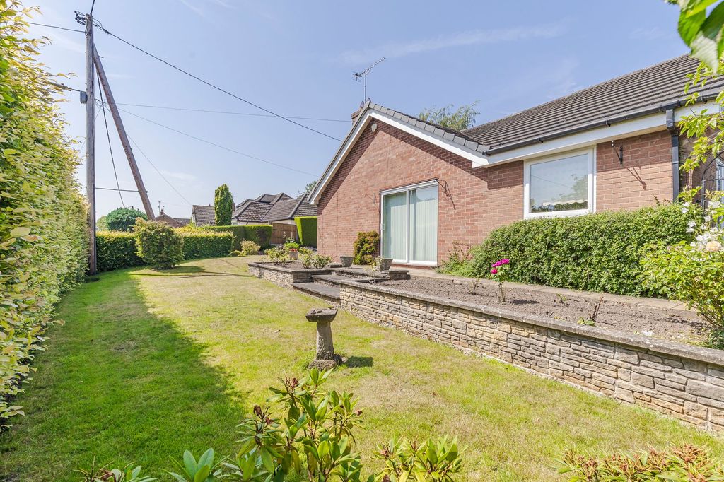 Property photo 3 of 21