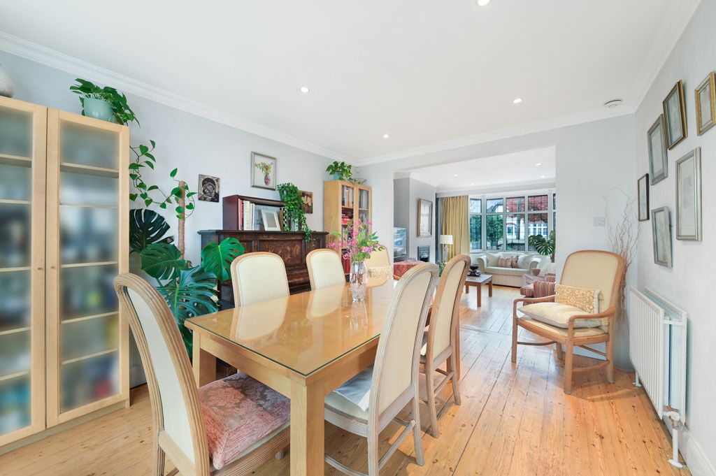 Property photo 1 of 20 Picture No. 01