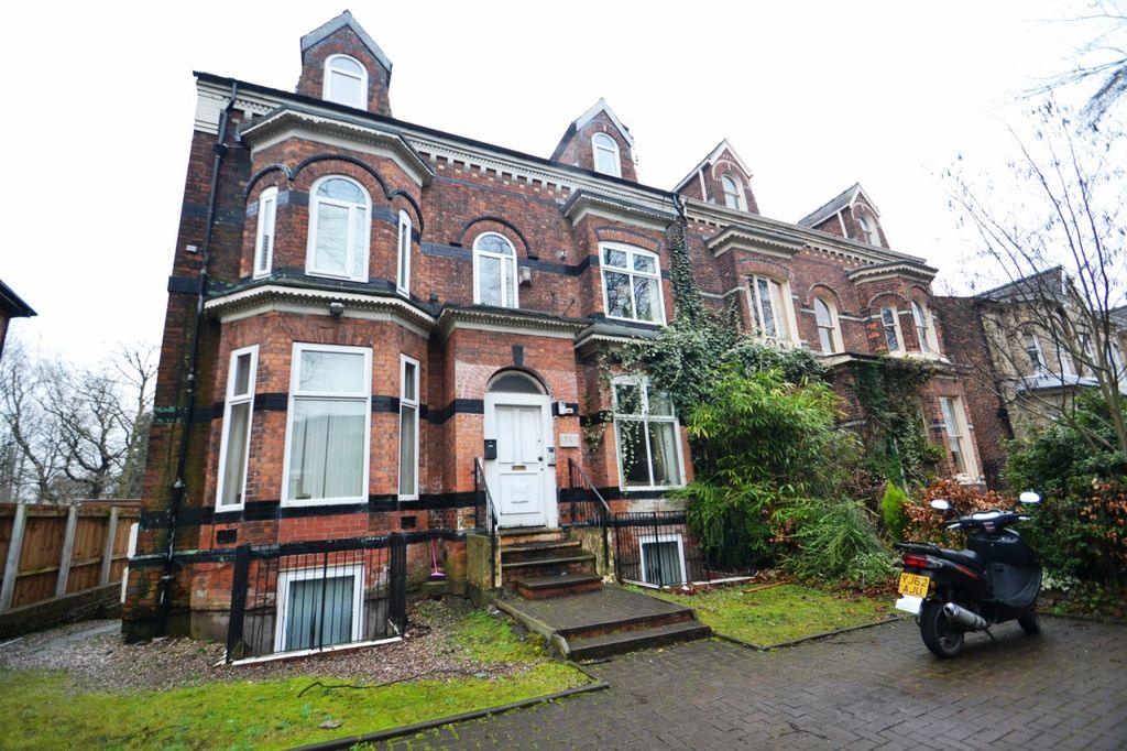 Property photo 1 of 7 2 Bedroom Flat For Rent