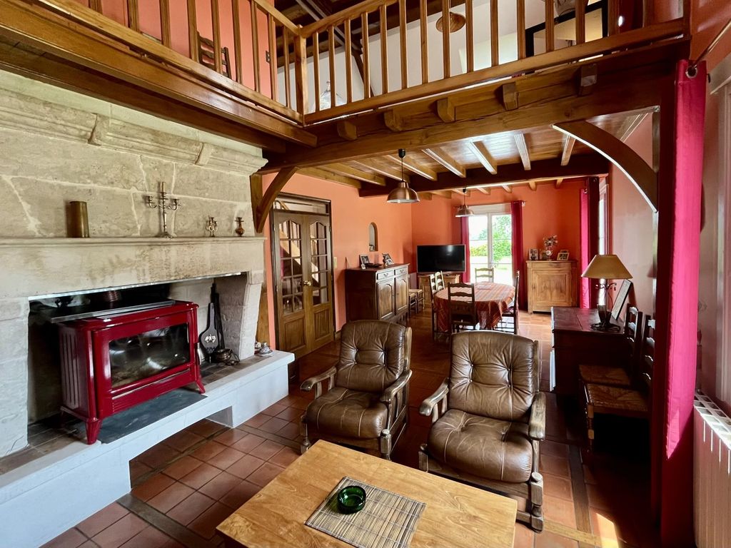 Property photo 3 of 15