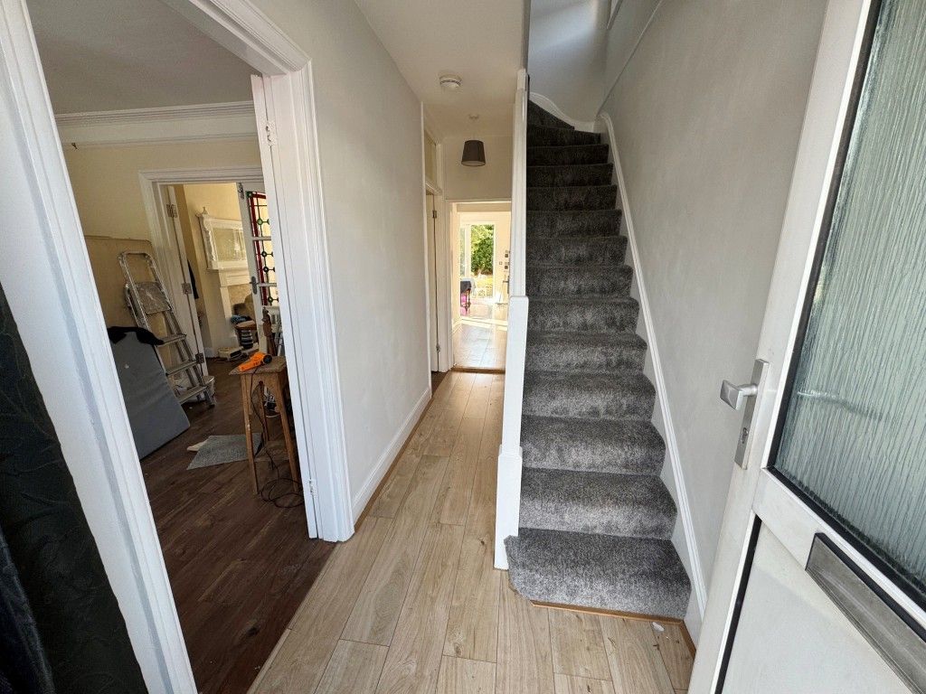 Property photo 2 of 15 Entrance Hall