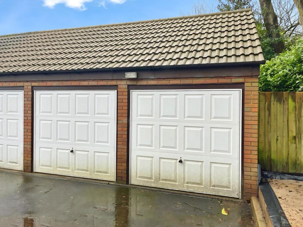 Property photo 2 of 39 A6363808-Claverdonct23.Jpeg