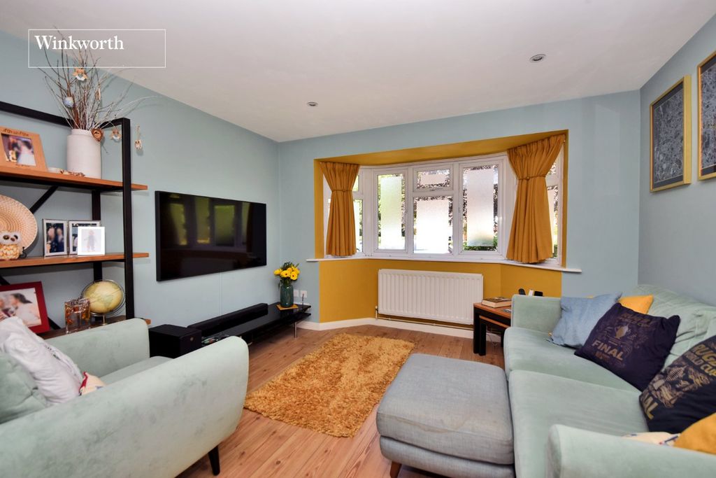 Property photo 3 of 16 Picture No. 05