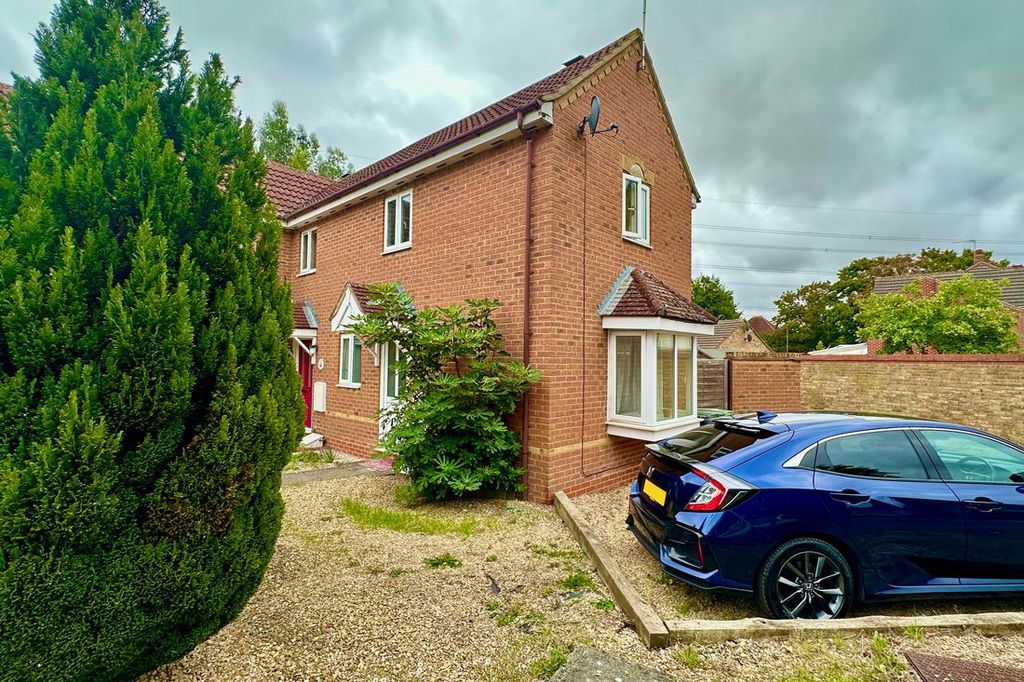 Property photo 1 of 12