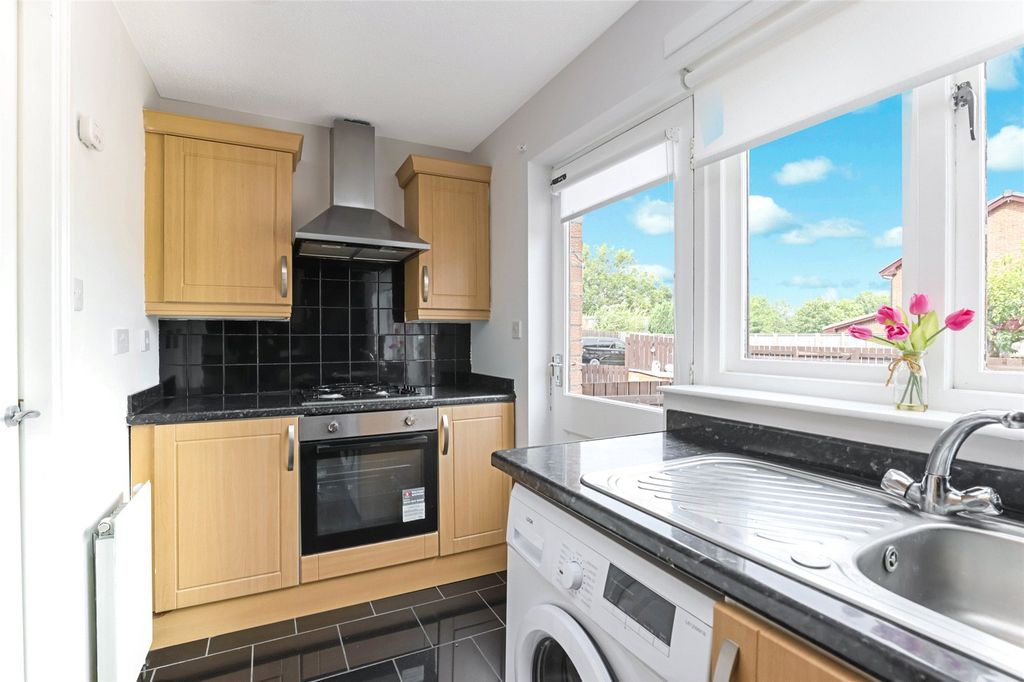 Property photo 3 of 20 Picture No. 06