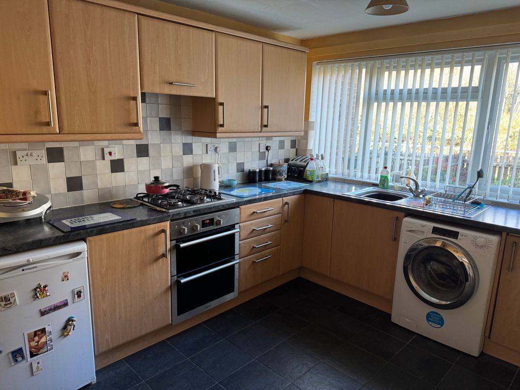 Property photo 2 of 12 Img_8039