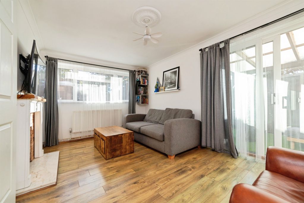 Property photo 2 of 15
