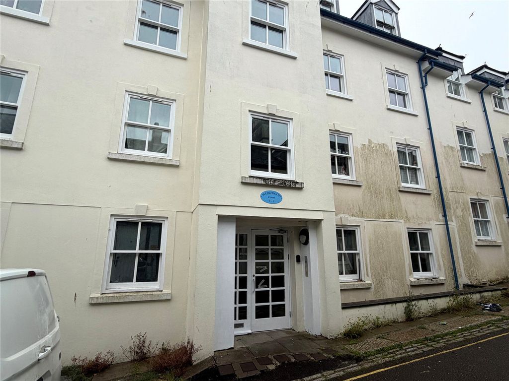 Property photo 1 of 8 Picture No. 04
