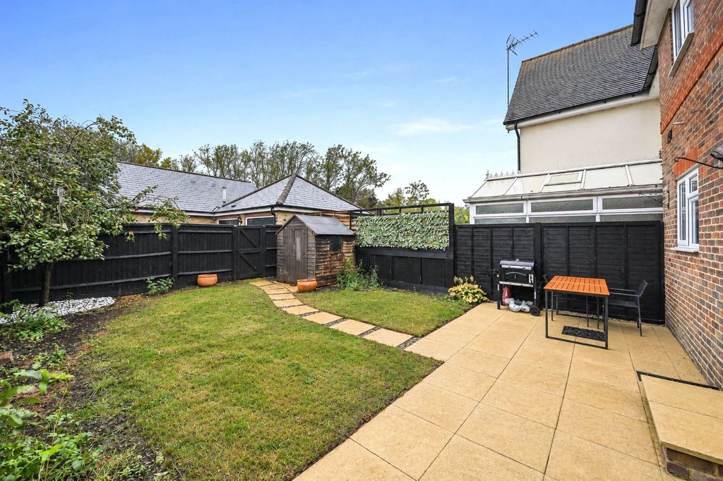 Property photo 3 of 35 Picture No. 39
