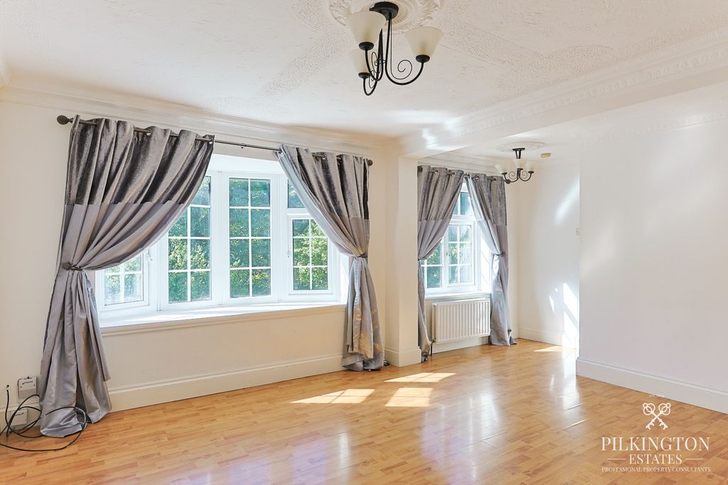 Property photo 2 of 12 5538163