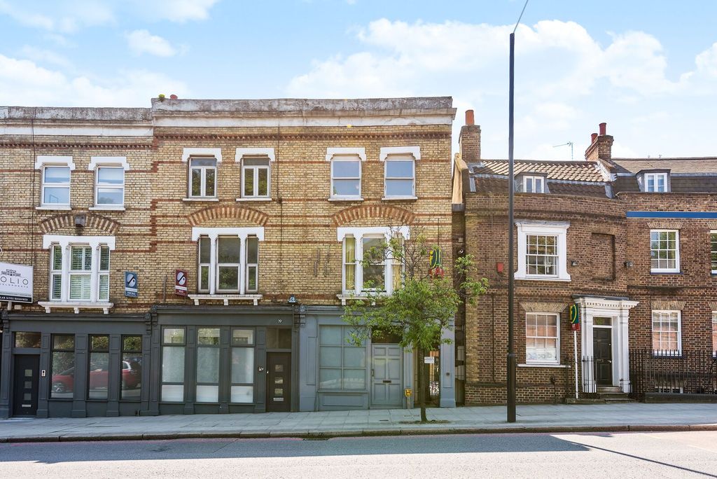 Property photo 1 of 7