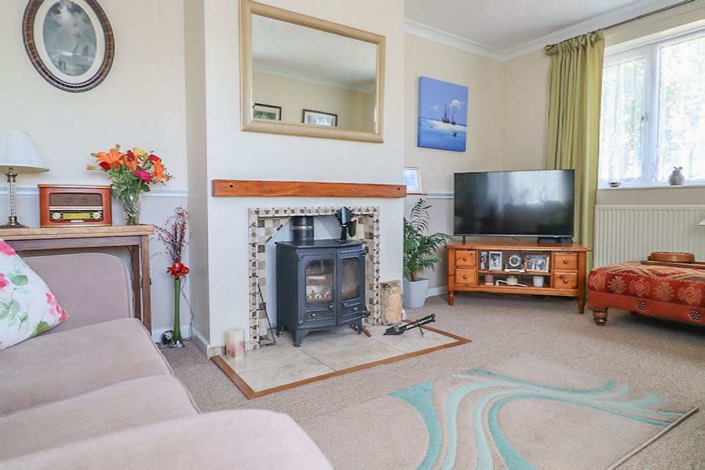 Property photo 3 of 28 4513975