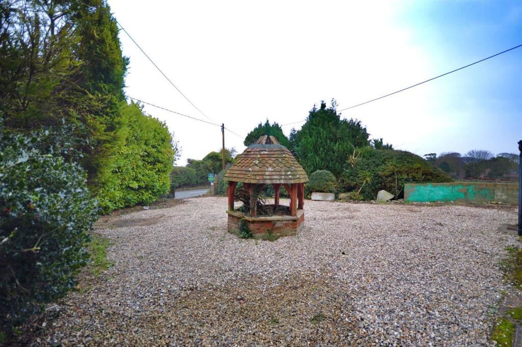 Property photo 3 of 20