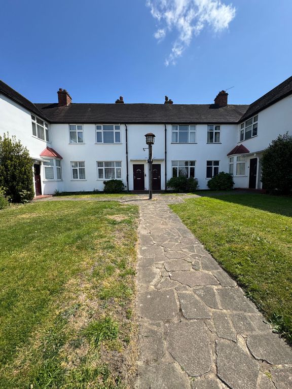 Property photo 1 of 10 Photo 10