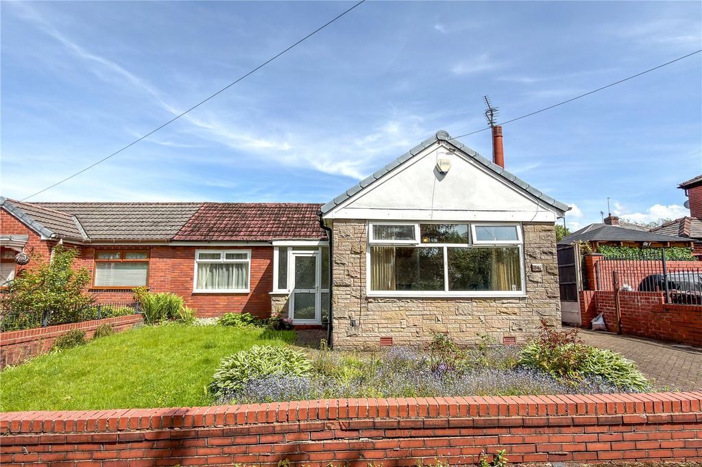 Property photo 1 of 19 External