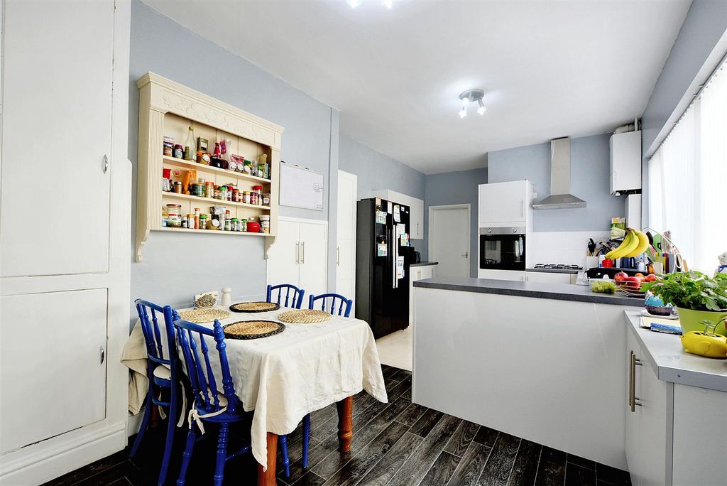 Property photo 3 of 23 Kitchen Diner_2.Jpeg