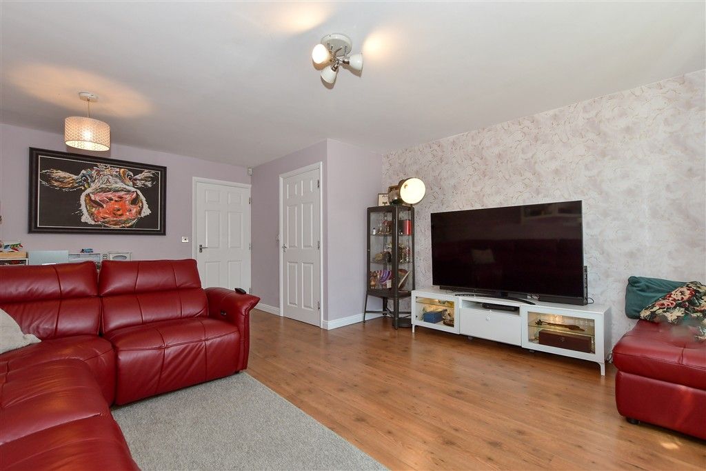 Property photo 1 of 11 Lounge/Diner