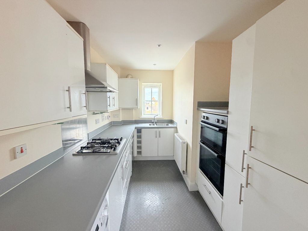 Property photo 3 of 8 5560792