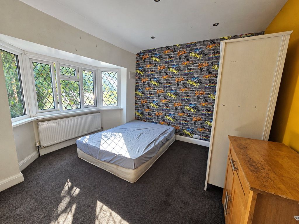 Property photo 2 of 8 Bedroom Two